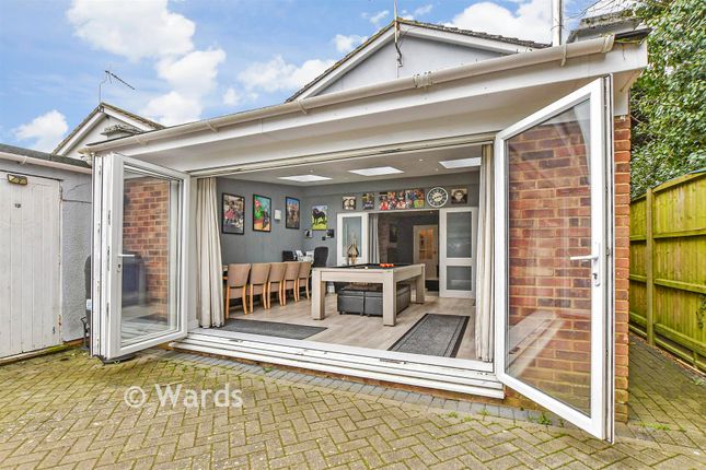 3-bed detached on Elenore, Shrubcote, Tenterden, £435,000