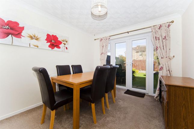 Mildenhall Close, Hartlepool photo 5