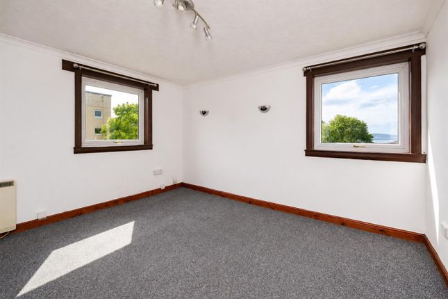 586, Charleston Drive, Dundee photo 2