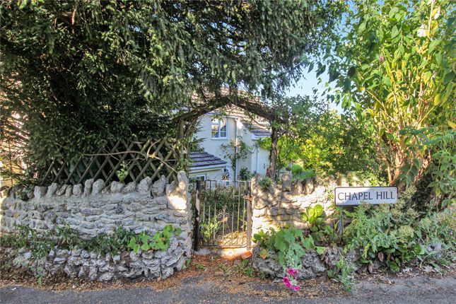 Yew Tree Cottage,, Blunsdon Hill, Swindon photo 4