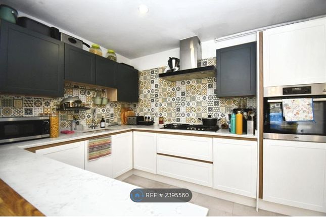 Milford Grove, Hull photo 2