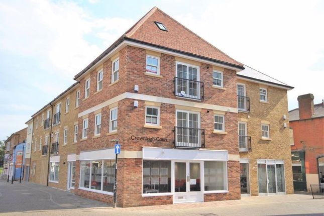 Thumbnail Flat to rent in Crownleigh Court, Hart Street, Brentwood