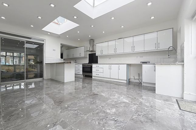 38, Grange Road, Wigston photo 5