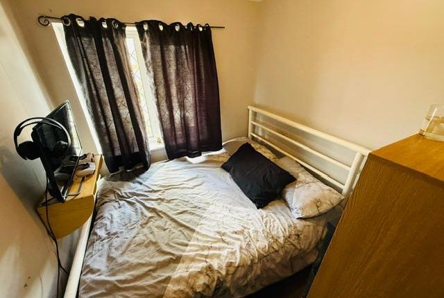 ., Aldridge Road, Slough photo 5
