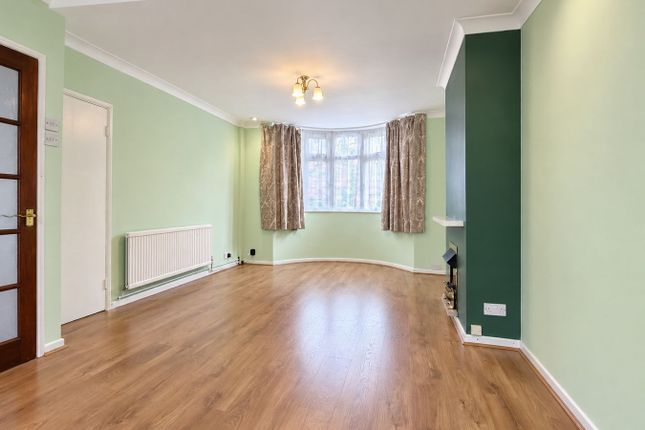 5, Grassmere Avenue, Northampton photo 2