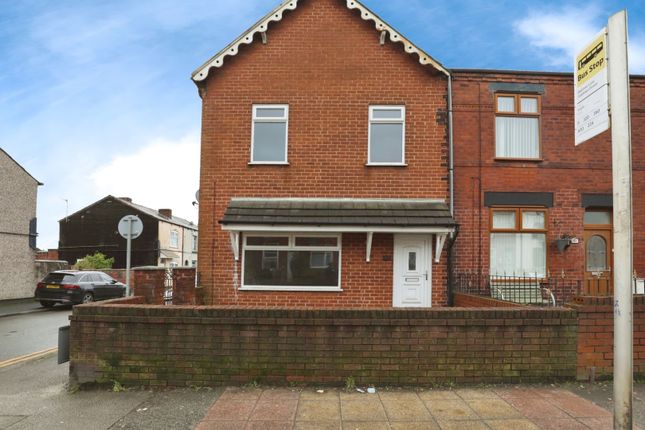 End terrace house for sale in Walthew Lane, Wigan
