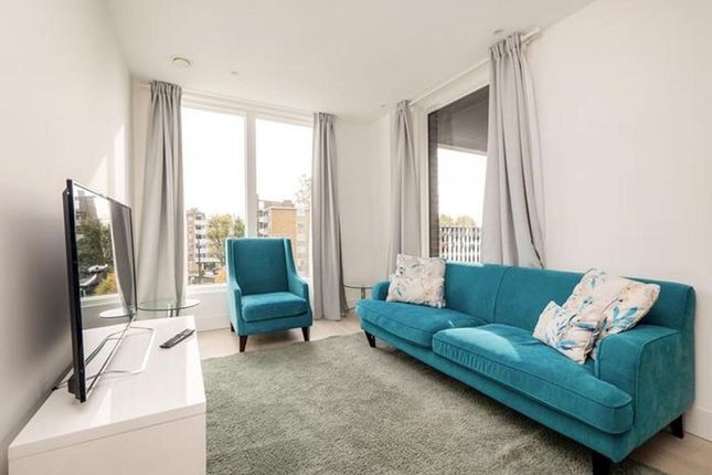 Thumbnail Flat for sale in Rochester Place, London