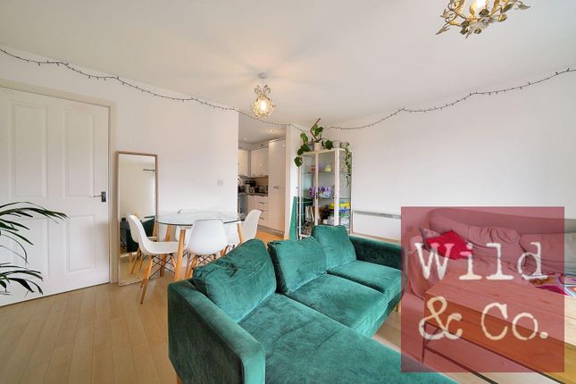 Flat 25, Dockside Court - H8F5Jqpezbvrr3Rz0Ta6.Jpg