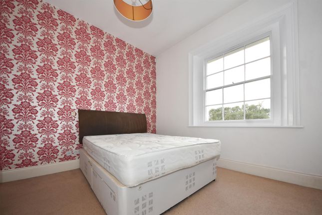 Flat for sale in Parade, Leamington Spa