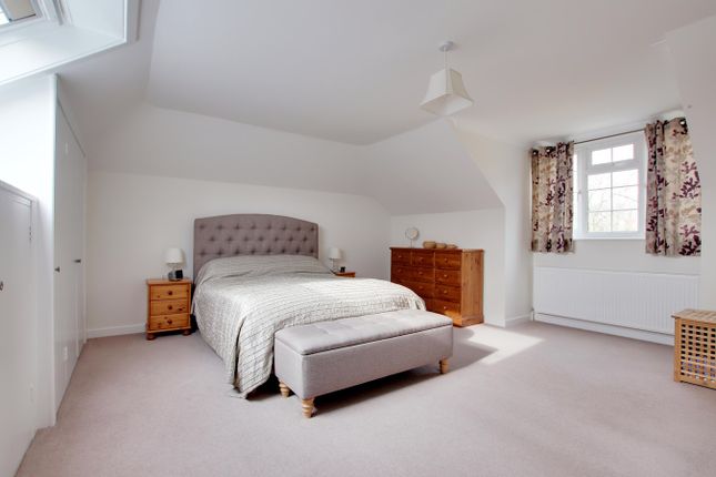 Property for sale in Armstrong Close, Brockenhurst