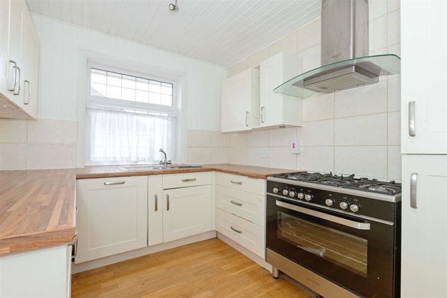 Flat for sale in Lavington Road, Broadwater, Worthing