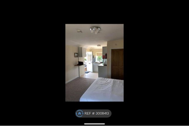 Upper Studio, Birdwood Road, Cambridge photo 2