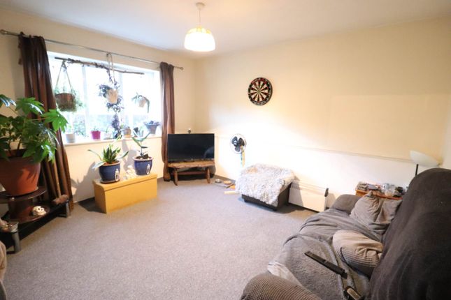 5, Woodlands View, High Wycombe photo 2