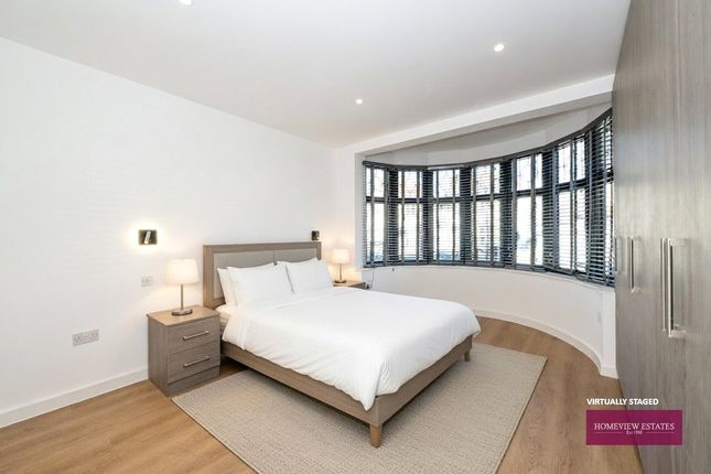 19, Helena Road, London photo 5