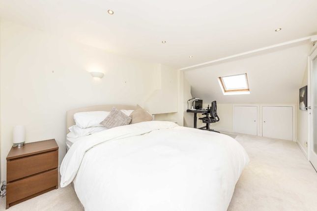 Terraced house for sale in Noyna Road, London