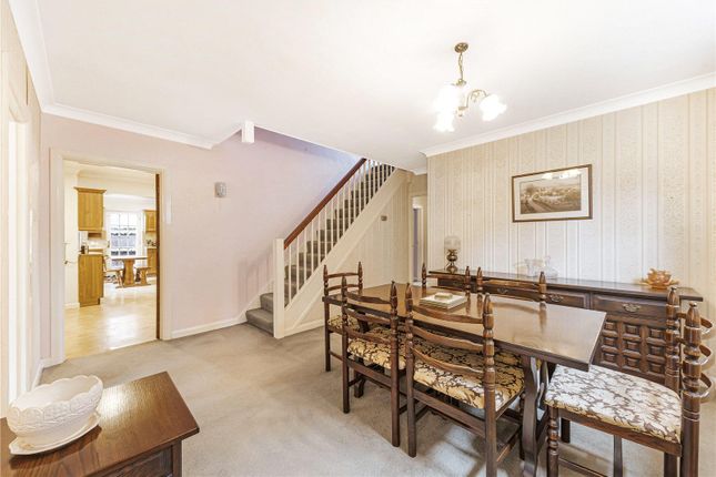 33, Oakfield Lane, Keston photo 4