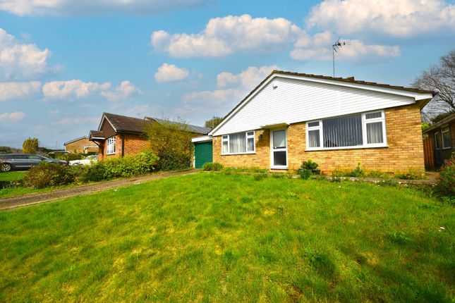 Thumbnail Bungalow for sale in Highlea Avenue, Flackwell Heath, High Wycombe