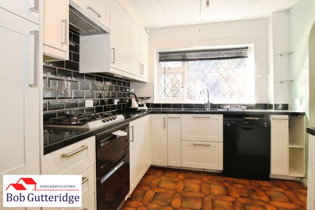 40, Cambridge Drive, Newcastle-under-Lyme photo 4