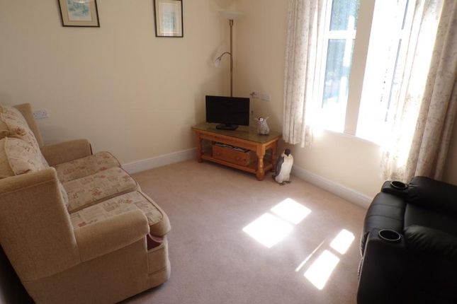 Flat for sale in Wardington Court, Welford Road, Kingsthorpe, Northampton