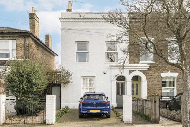 Thumbnail Flat for sale in Crystal Palace Road, London