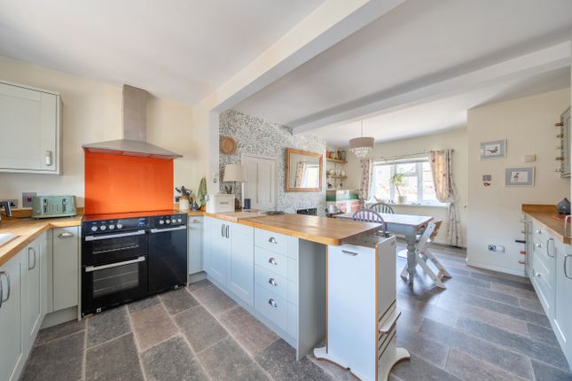 12, Fordhay Terrace, Yeovil photo 4