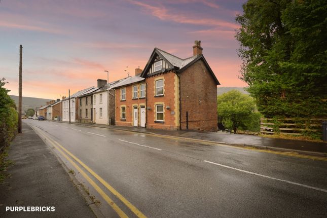 Abercar Villa,, High Street, Sennybridge, Brecon photo 2