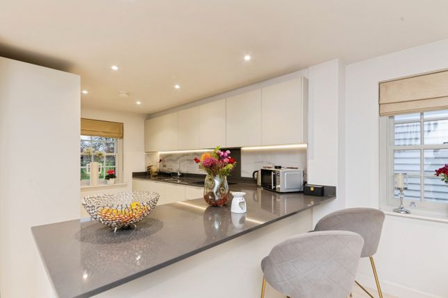 5, West Field Lane, Clacton-on-Sea photo 2
