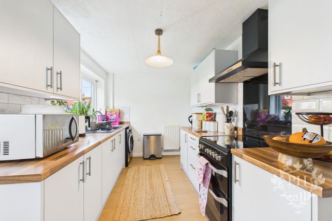 32, Coniston Road, Middlesbrough photo 4
