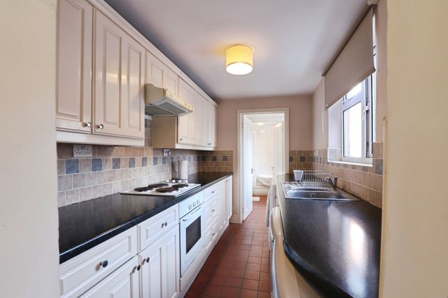 43, Cecil Street, Grantham photo 4