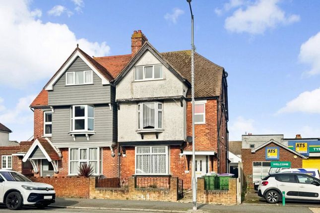 1-bed flat on Flat 3,, 326 Cheriton Road, Folkestone, £80,000