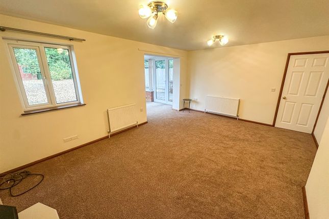 48, Hubble Road, Corby photo 2