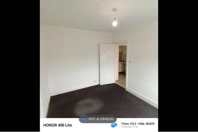 First Floor Flat, Widmore Road, Bromley photo 4