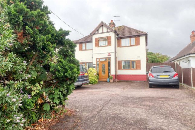 4-bed house on 110, Jaywick Lane, Clacton on Sea, £400,000