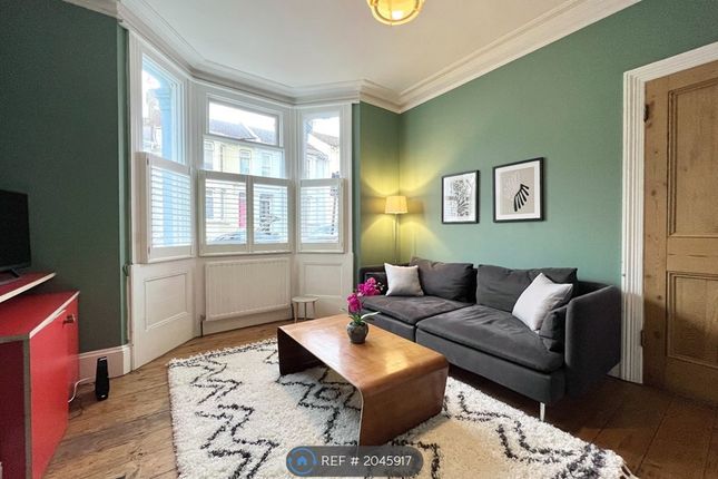 Terraced house to rent in Freshfield Road, Brighton