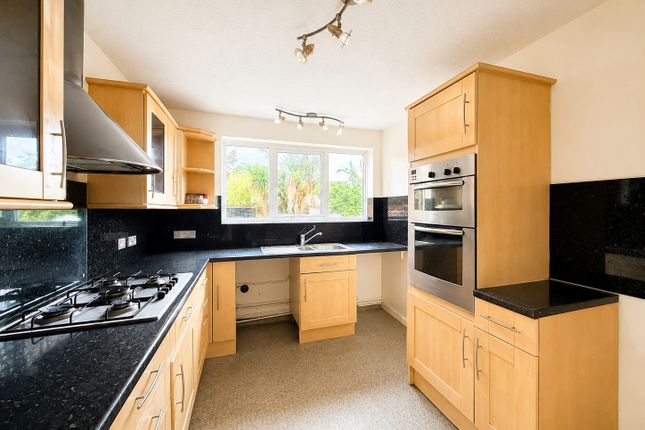 23, Fern Road, Southampton photo 3