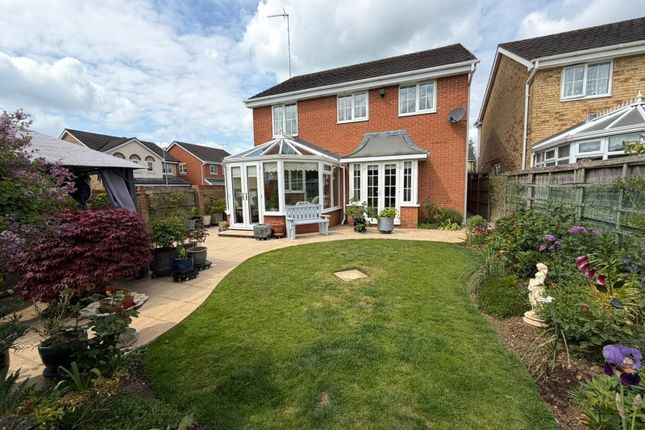 8, Foxglove Avenue, Northamptonshire photo 2
