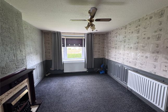 2, Springhill Avenue, Lanark photo 4