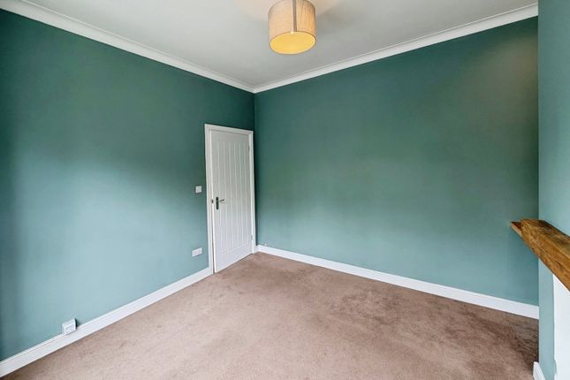 4, Cefn Coed Crescent, Swansea photo 4