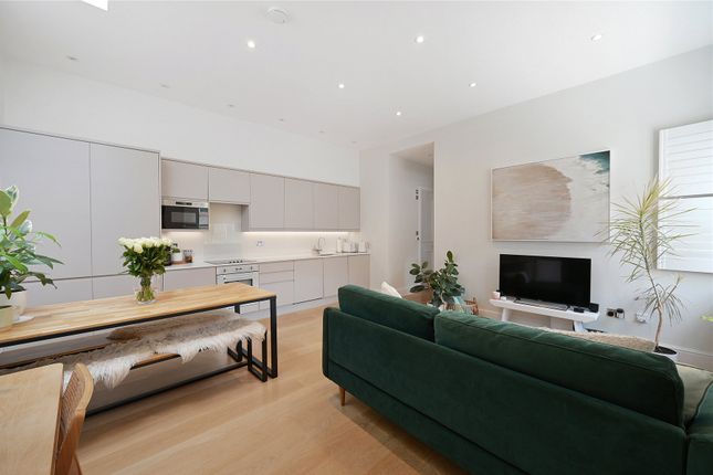 Flat C, 316, King Street, London photo 2