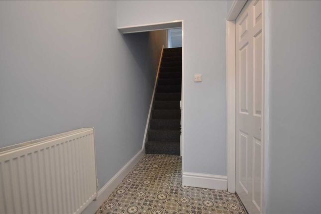 19, Carr Lane, Chorley photo 2
