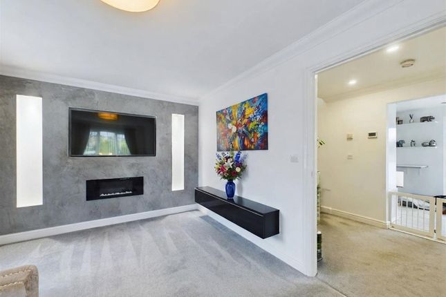 22, Mawdlam Way, North Cornelly photo 3
