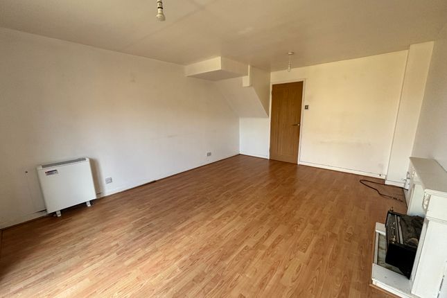 1, Lakeland Avenue, Nottingham photo 5