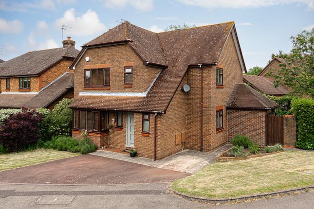 Thumbnail Detached house for sale in Summerfield, Ashtead