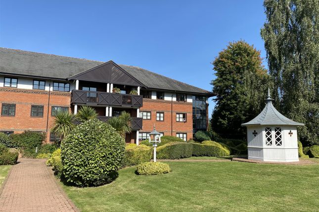 Thumbnail Flat for sale in Poplar Drive, Hutton, Brentwood
