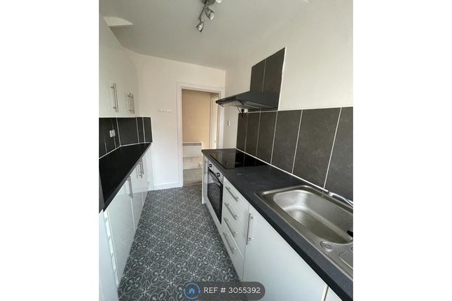 Flat E, Grimston Avenue, Folkestone photo 2
