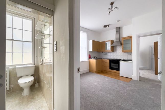 Apt 4, 10 Belmont Road, Jersey photo 3
