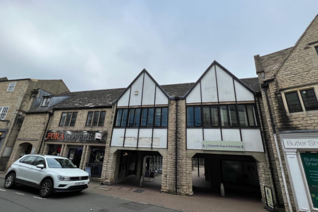 Commercial property to let in Castle Street, Cirencester
