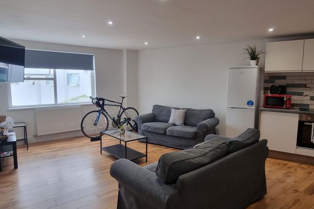 Flat to rent in Old Town Street, Plymouth