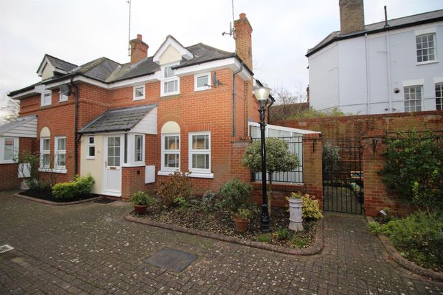 Semi-detached house for sale in Lakes Meadow, Coggeshall, Colchester