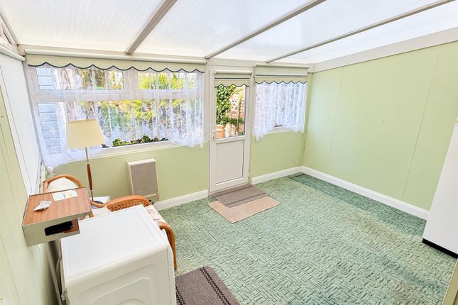 79, Fisgard Road, Gosport photo 4